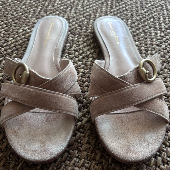 Gianvito Rossi Beya Suede Flat Sandals, Light Beige, size 38 (7.5) - Picture 3 of 14